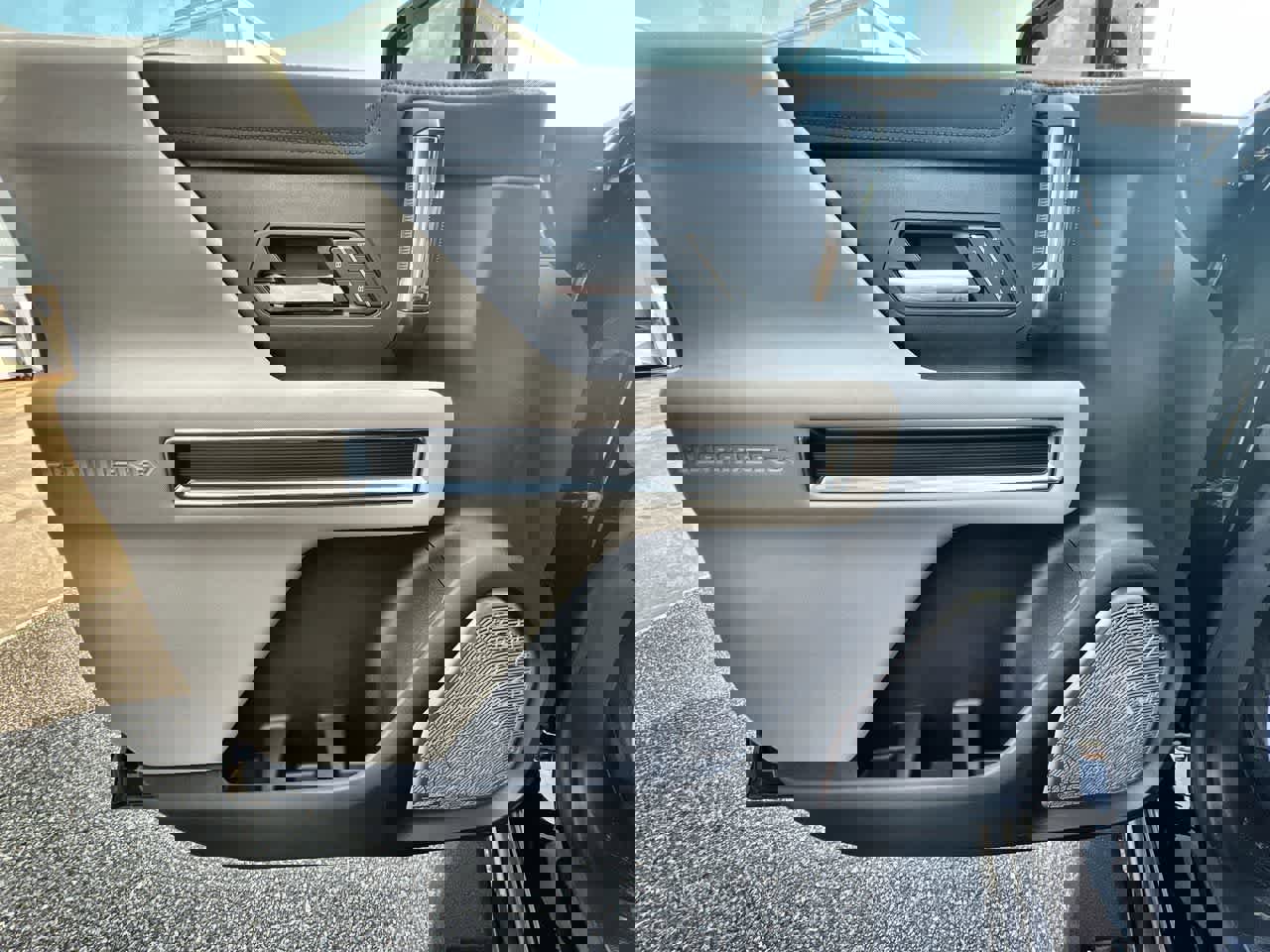 New 2026 GMC Hummer EV SUV image 21