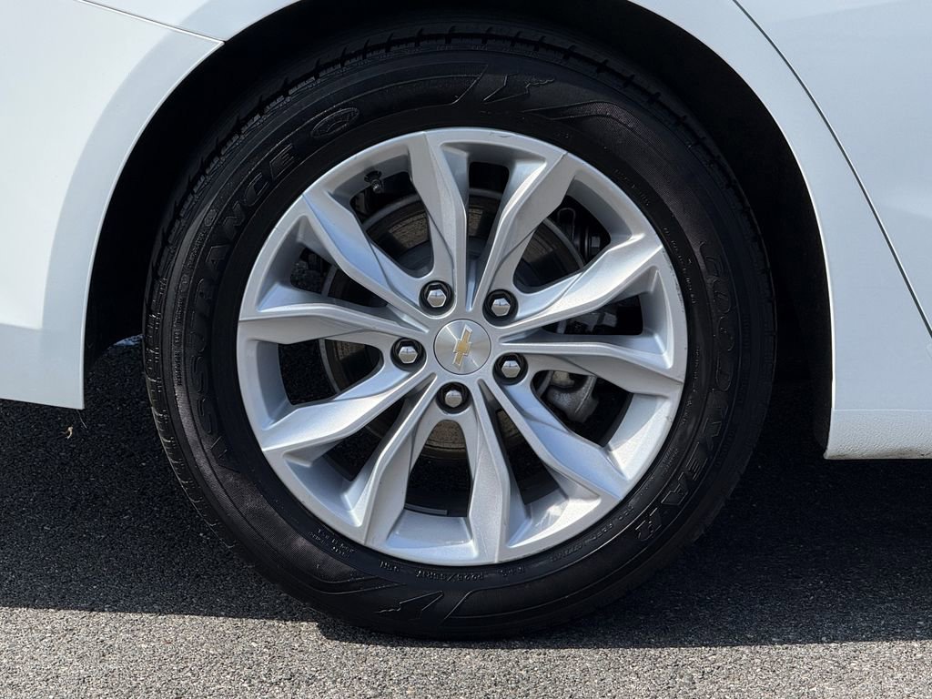 Used 2023 Chevrolet Malibu LT image 7