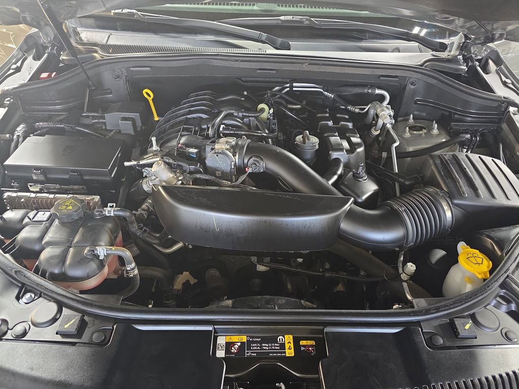 Used 2025 Dodge Durango GT image 29