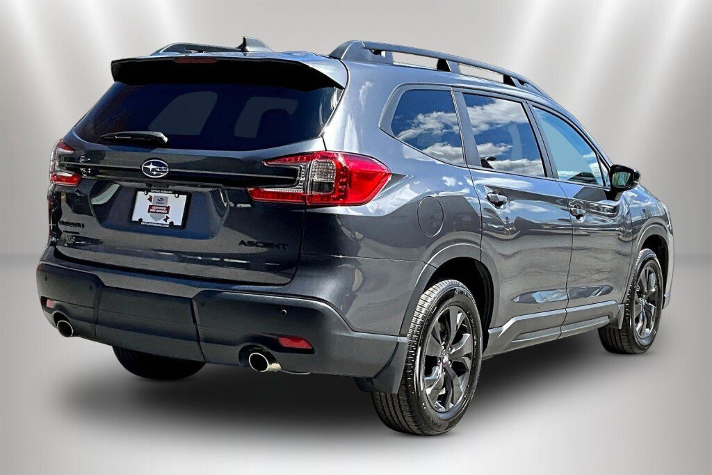 Certified 2026 Subaru Ascent Premium image 5
