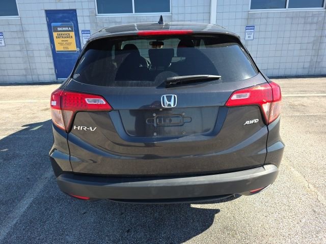 Used 2018 Honda HR-V EX image 4