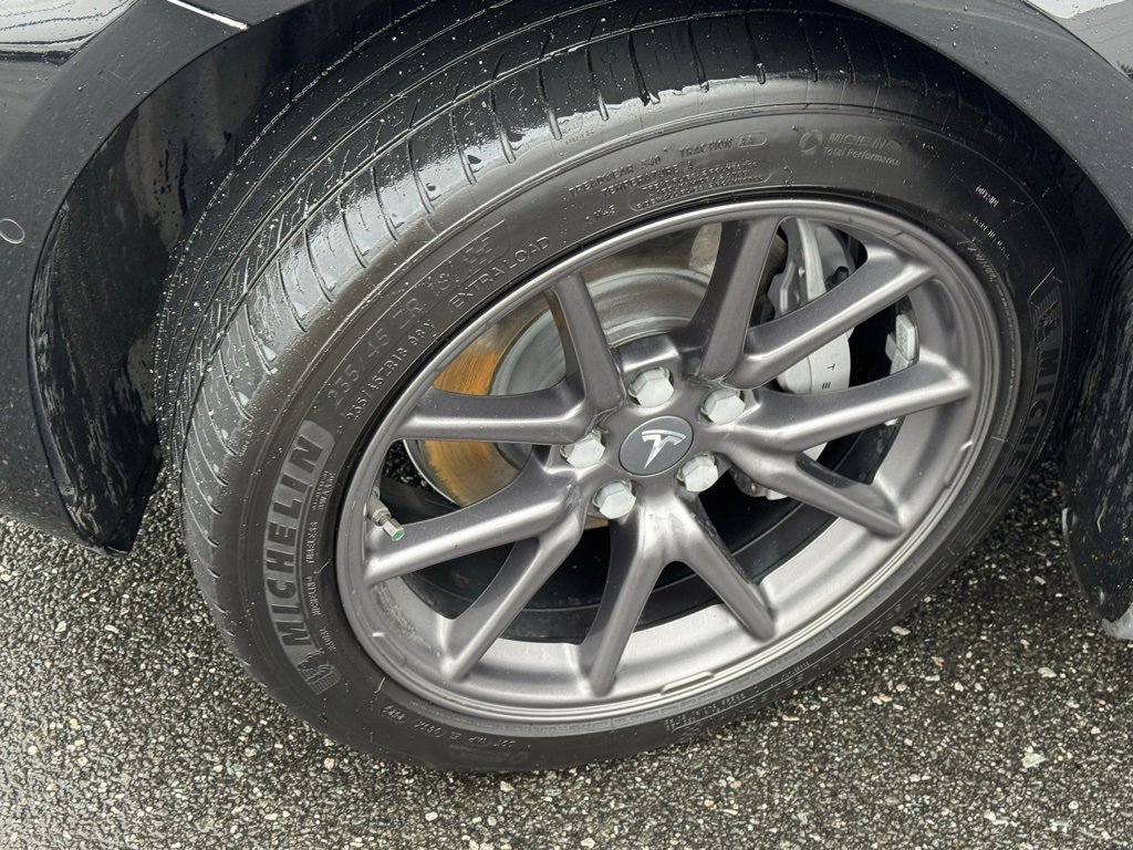 Used 2019 Tesla Model 3 Performance image 19