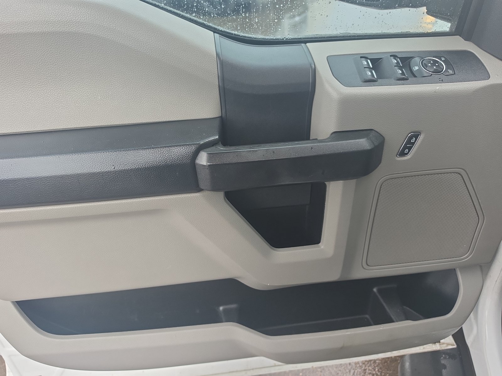 Used 2022 Ford F250 XL w/ STX Appearance Package RWD image 10