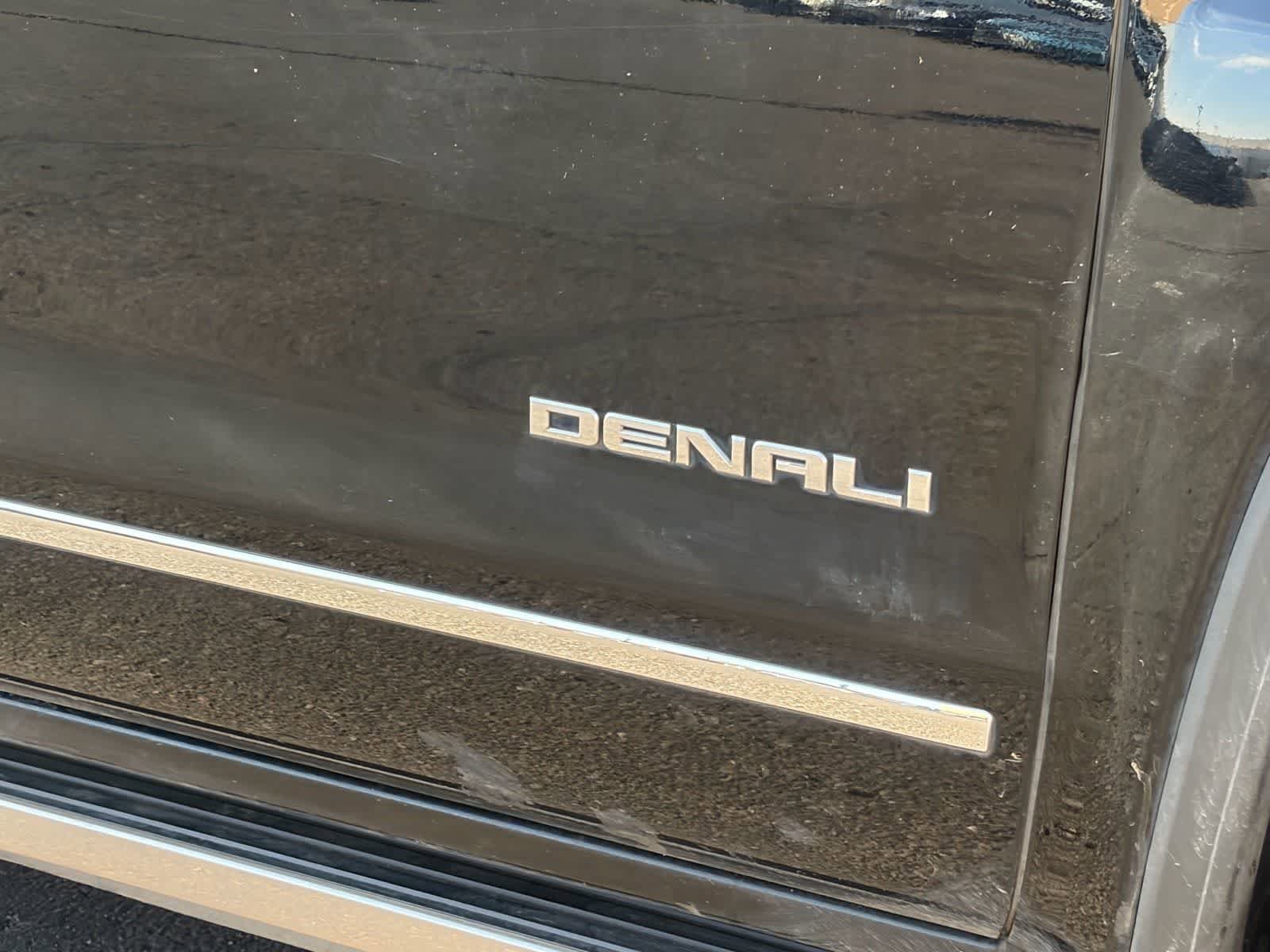 Used 2018 GMC Sierra 1500 Denali w/ Denali Ultimate Package AWD/4WD image 6