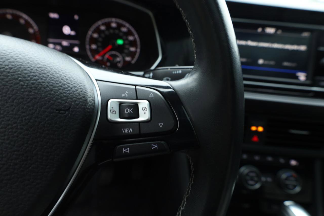 Used 2020 Volkswagen Jetta R-Line w/ R-Line Cold Weather Package image 31