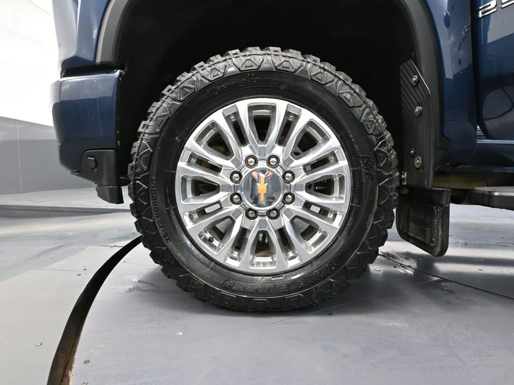 Used 2022 Chevrolet Silverado 2500 High Country w/ Z71 Off-Road Package image 20