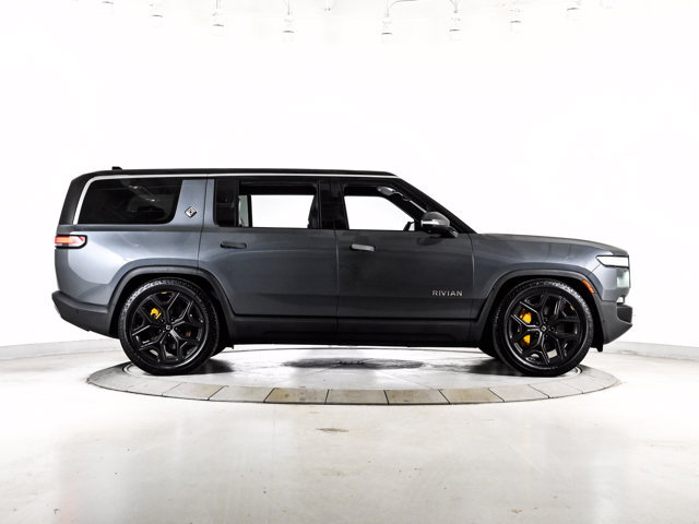 Used 2024 Rivian R1S Adventure AWD/4WD image 4