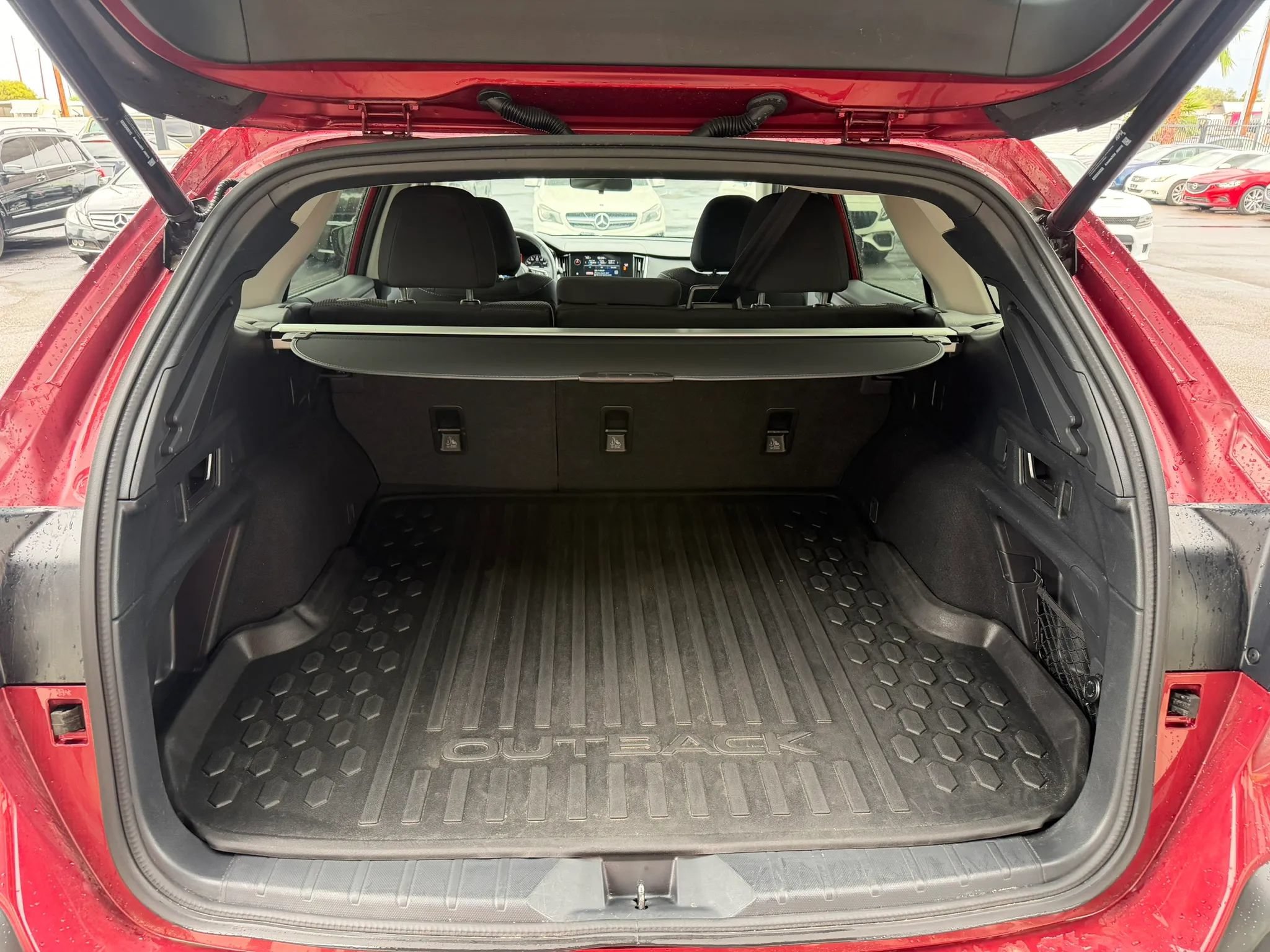 Used 2023 Subaru Outback Premium AWD/4WD image 10