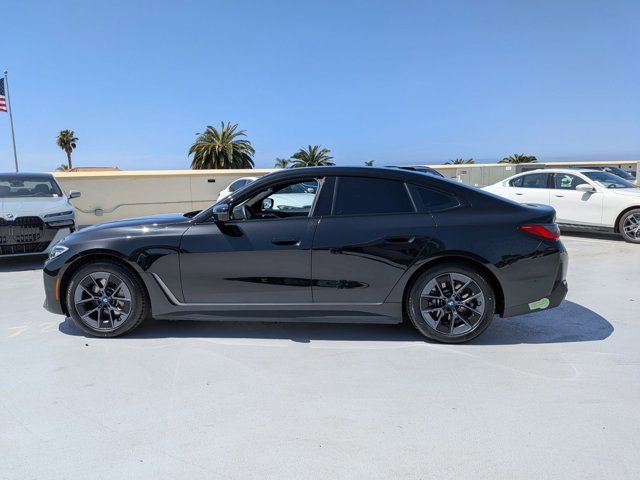 Used 2023 BMW i4 eDrive35 w/ Premium Package image 9