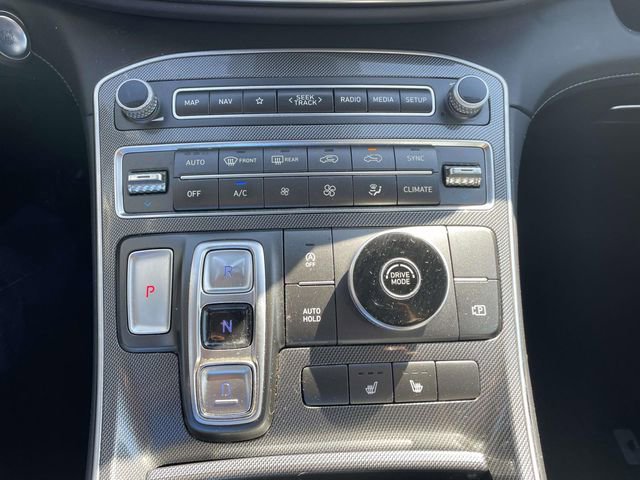 Used 2023 Hyundai Santa Fe SEL w/ Premium Package image 29