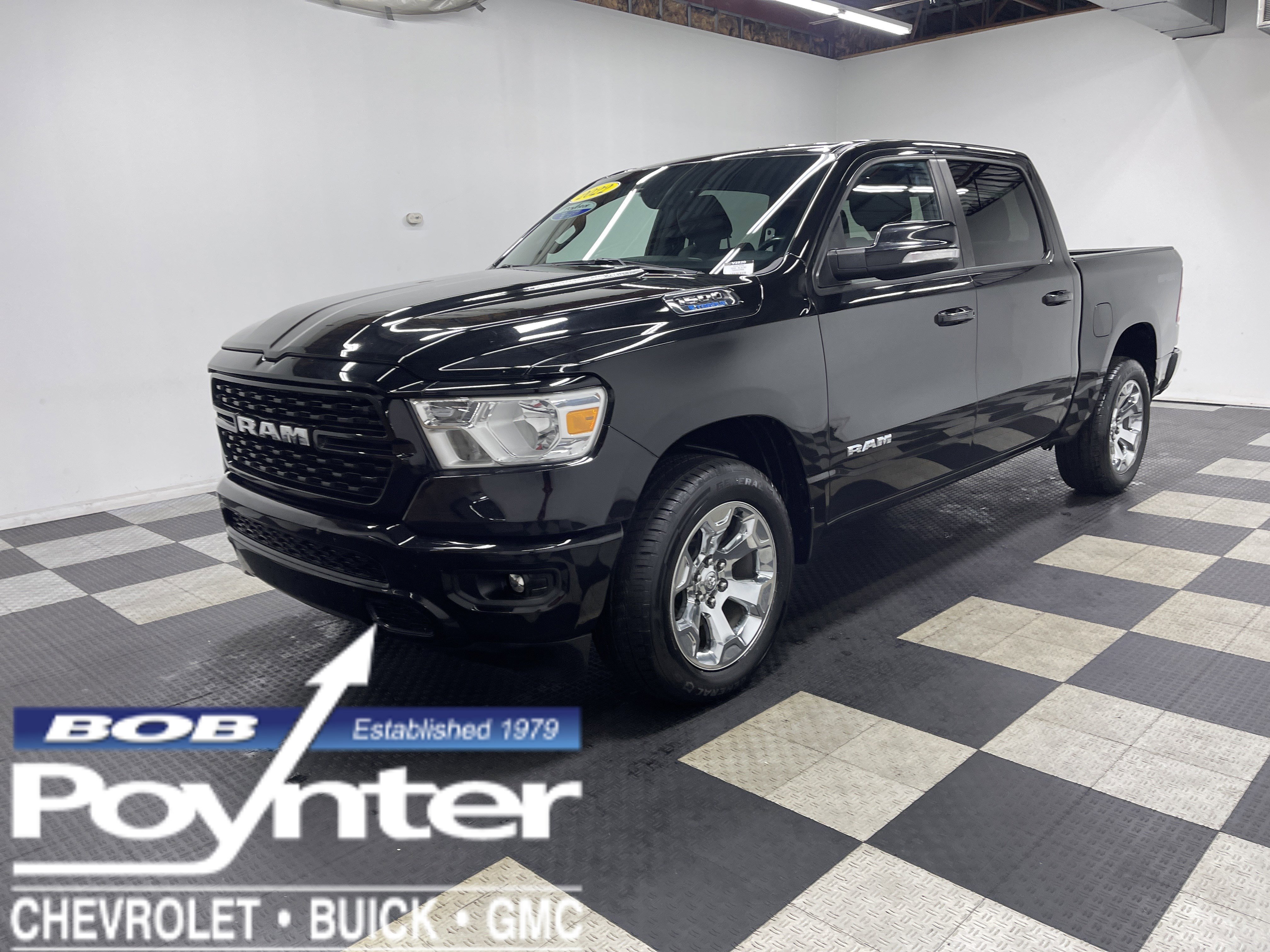 Used 2022 RAM 1500 Big Horn AWD/4WD image 1
