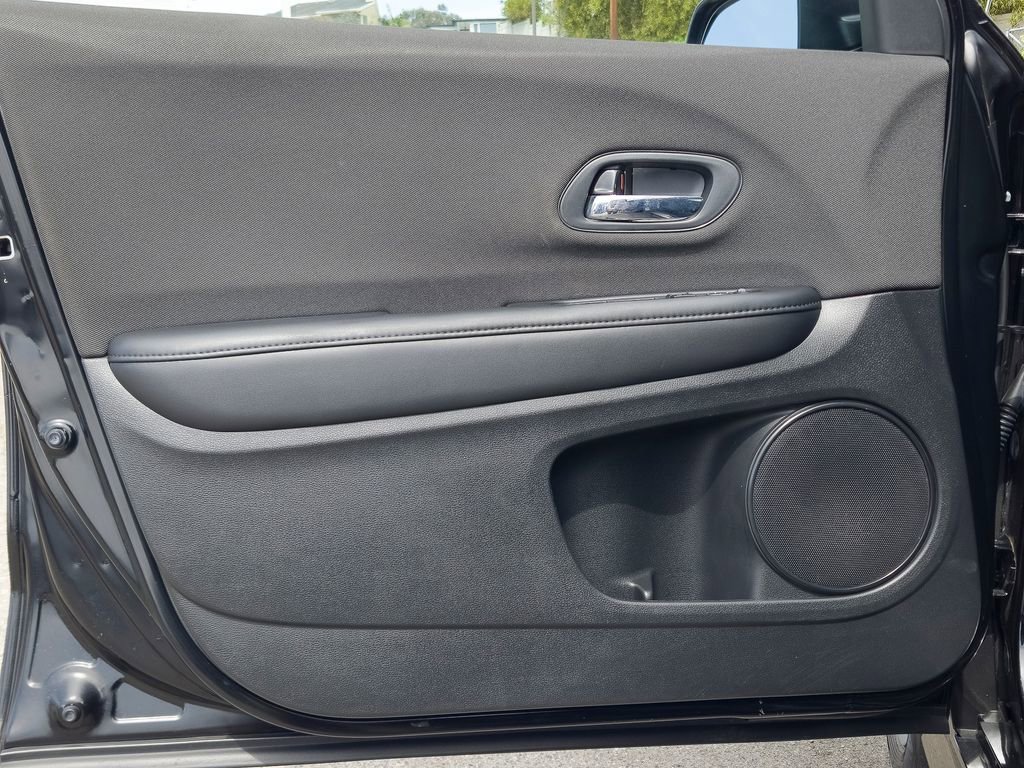 Used 2019 Honda HR-V Sport image 15