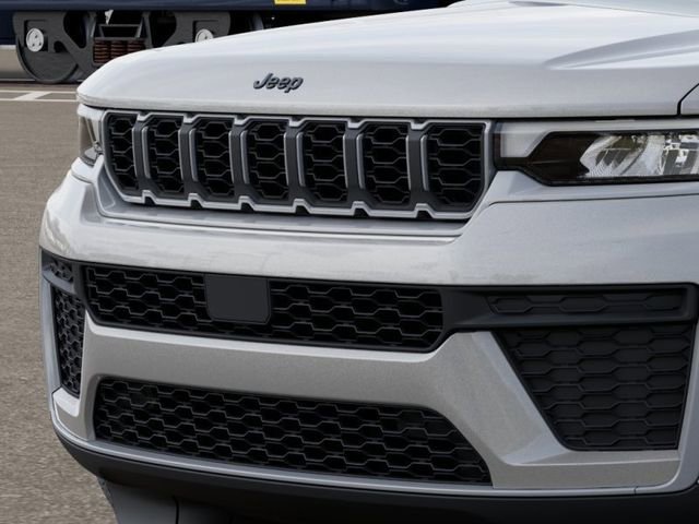 New 2026 Jeep Grand Cherokee L 4WD image 11