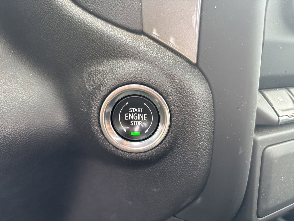 Used 2024 Chevrolet Silverado 1500 W/T w/ WT Value Package RWD image 16