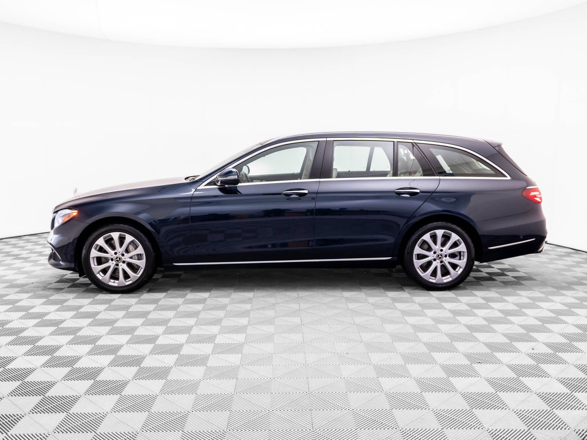 Used 2017 Mercedes-Benz E 400 4MATIC Wagon video 2