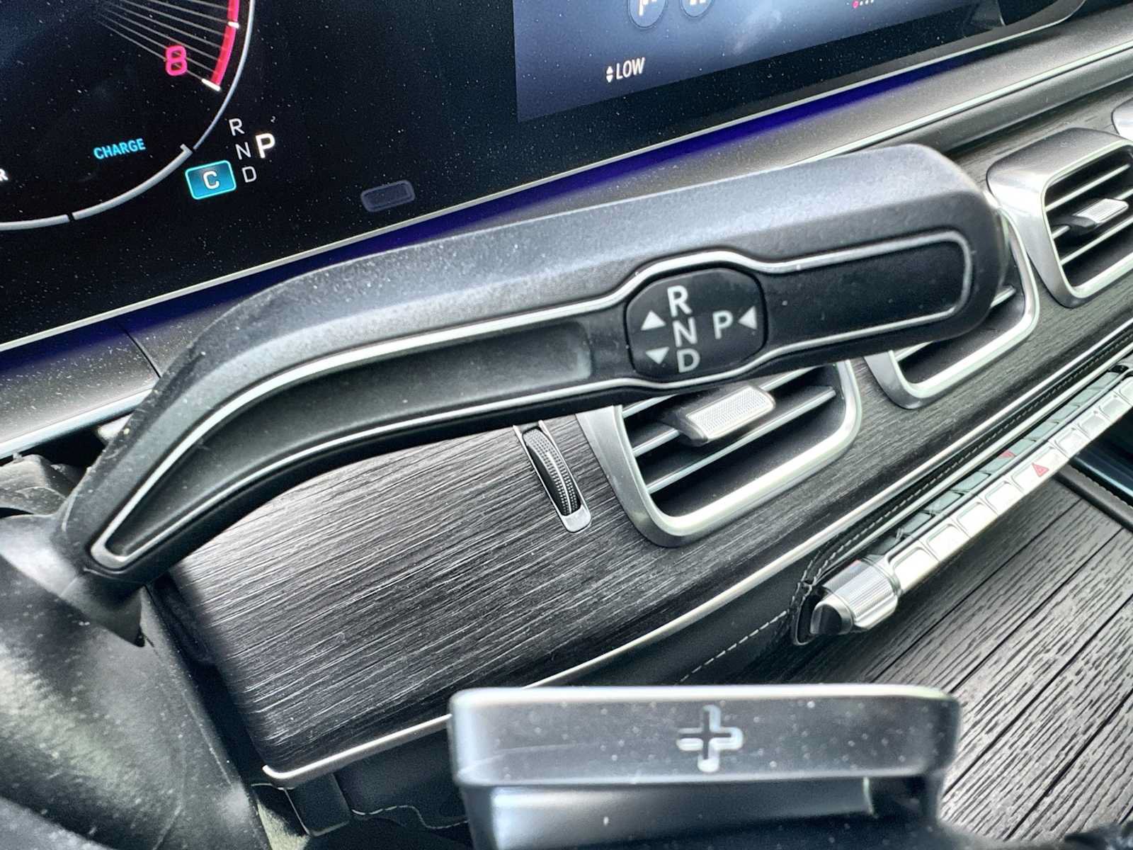 New 2026 Mercedes-Benz Maybach GLS 600 4MATIC image 23