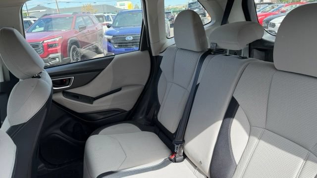 Used 2024 Subaru Forester AWD/4WD image 12
