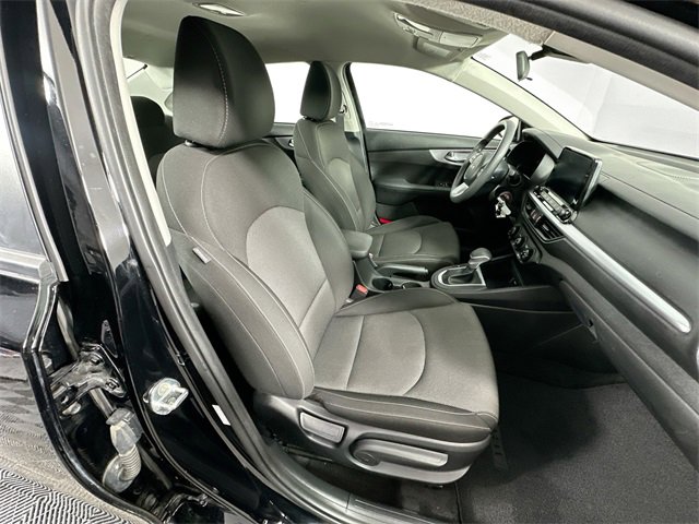 Used 2023 Kia Forte LXS image 26