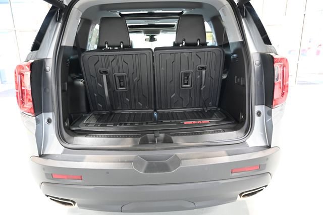 Used 2023 GMC Acadia SLT w/ Elevation Edition FWD image 30