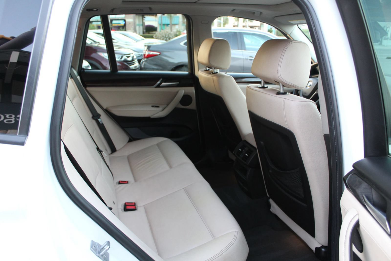 Used 2017 BMW X3 sDrive28i RWD image 11