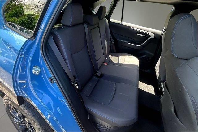 Used 2022 Toyota RAV4 SE w/ Convenience Package AWD/4WD image 24