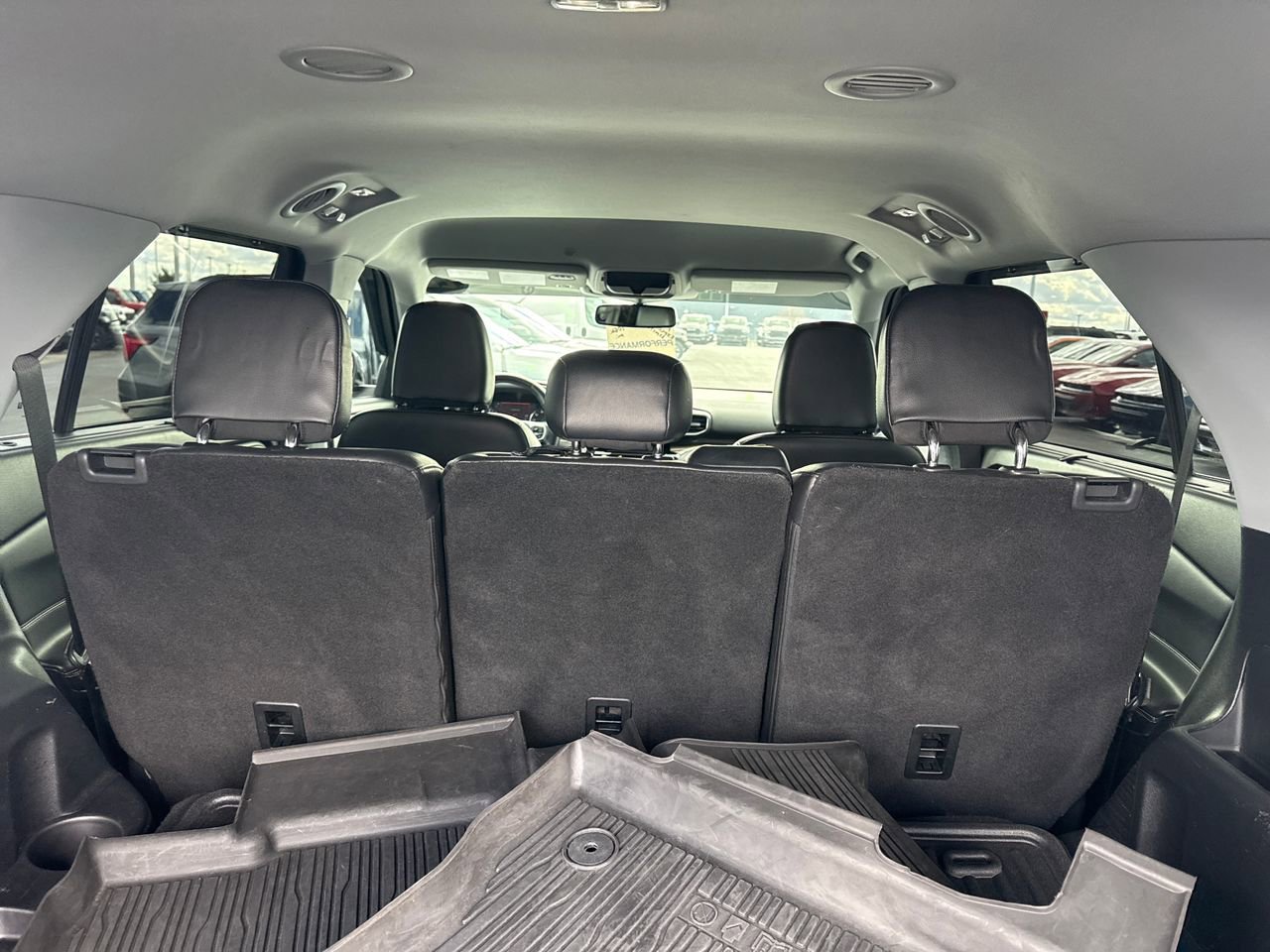 Used 2022 Ford Explorer Limited w/ Equipment Group 301A image 10