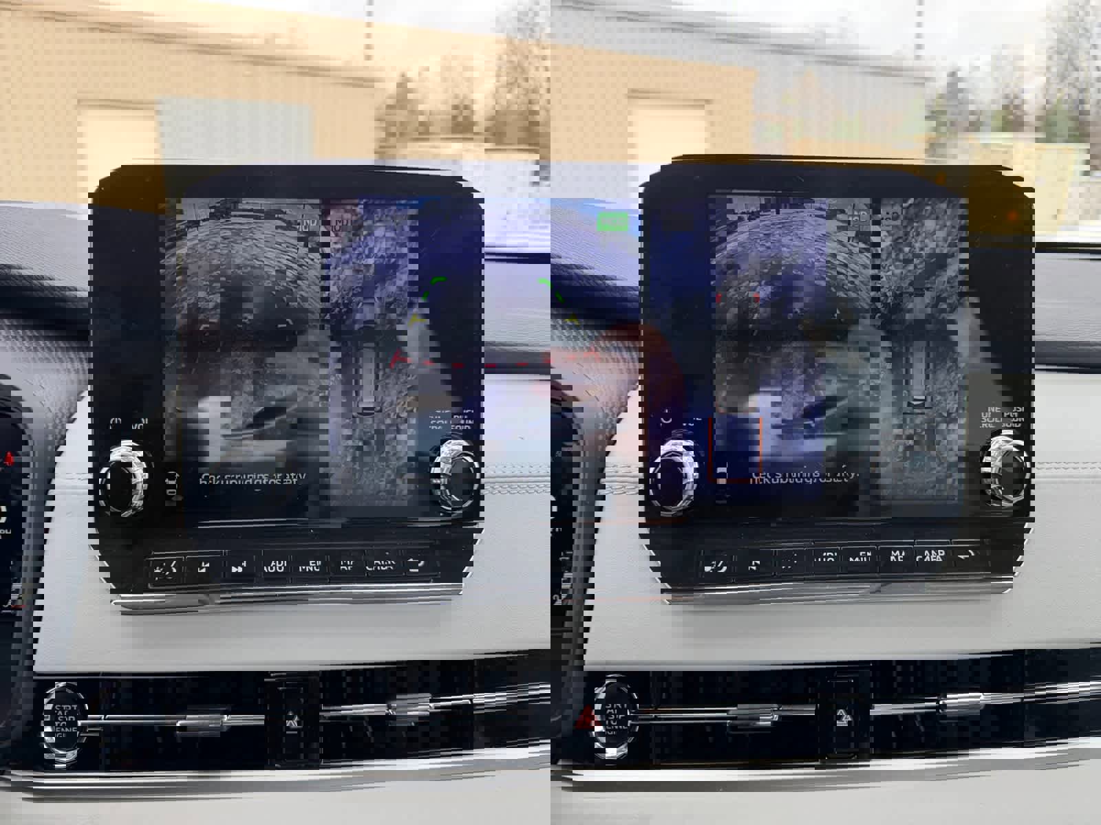 Used 2024 Mitsubishi Outlander SEL image 21