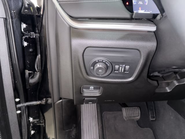 Used 2023 Jeep Grand Cherokee Limited RWD image 9
