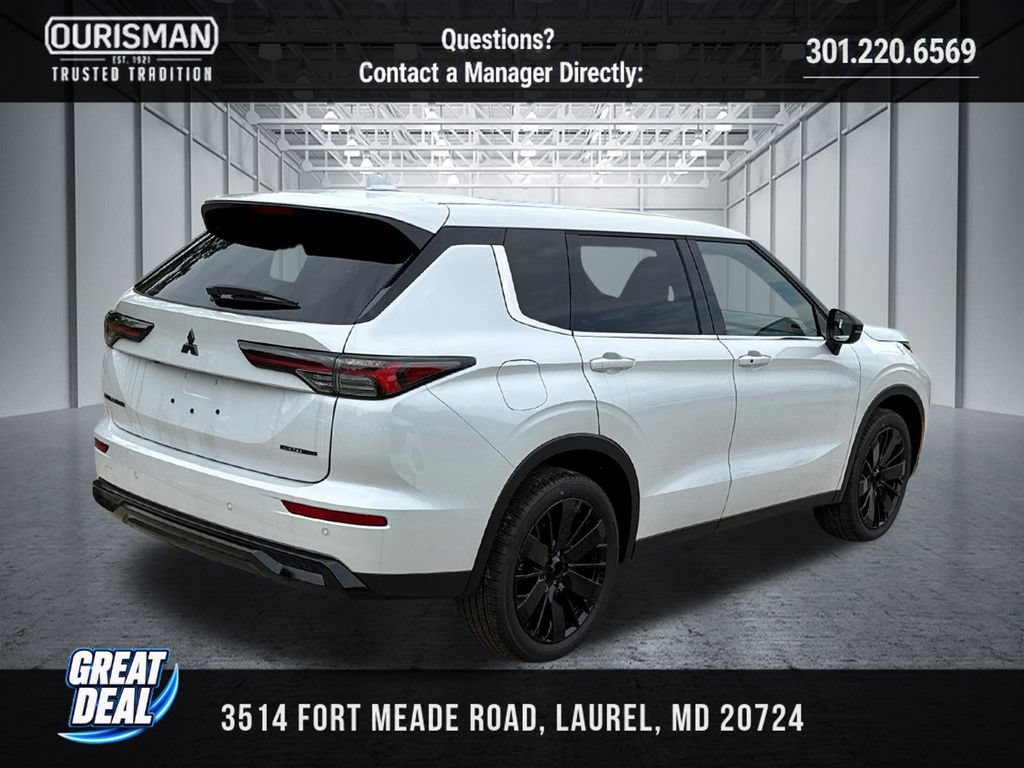 New 2026 Mitsubishi Outlander LE FWD image 3
