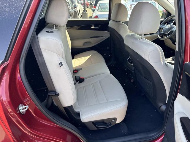 Used 2020 Kia Sorento LX FWD image 11