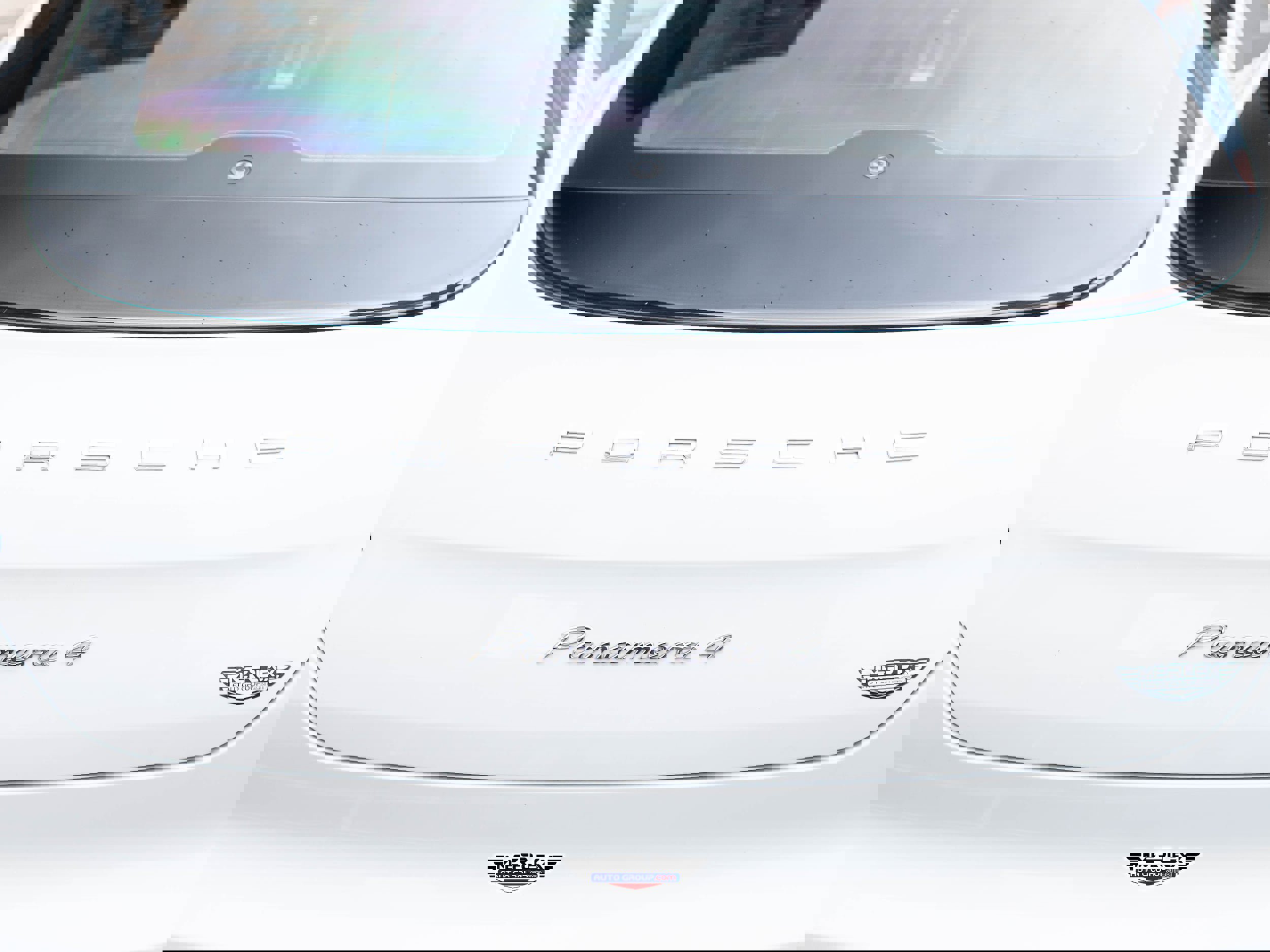 Used 2016 Porsche Panamera 4 image 46