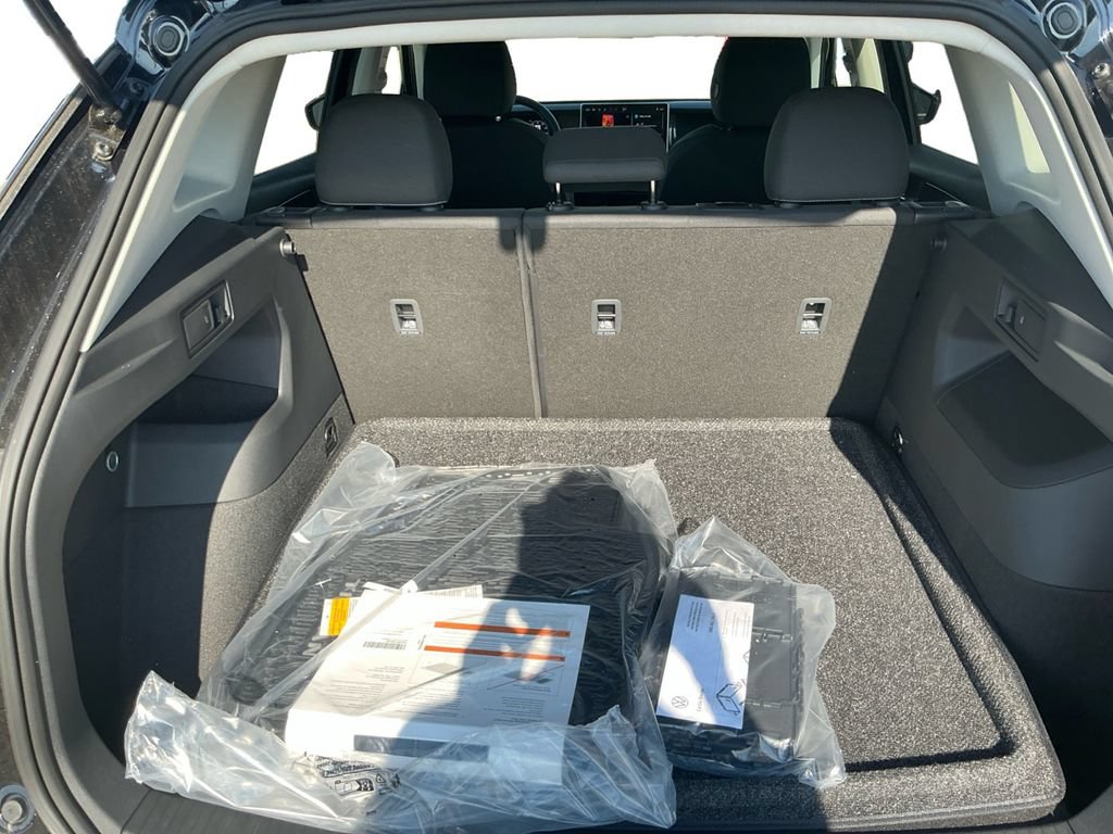 New 2026 Volkswagen Tiguan S AWD/4WD image 21