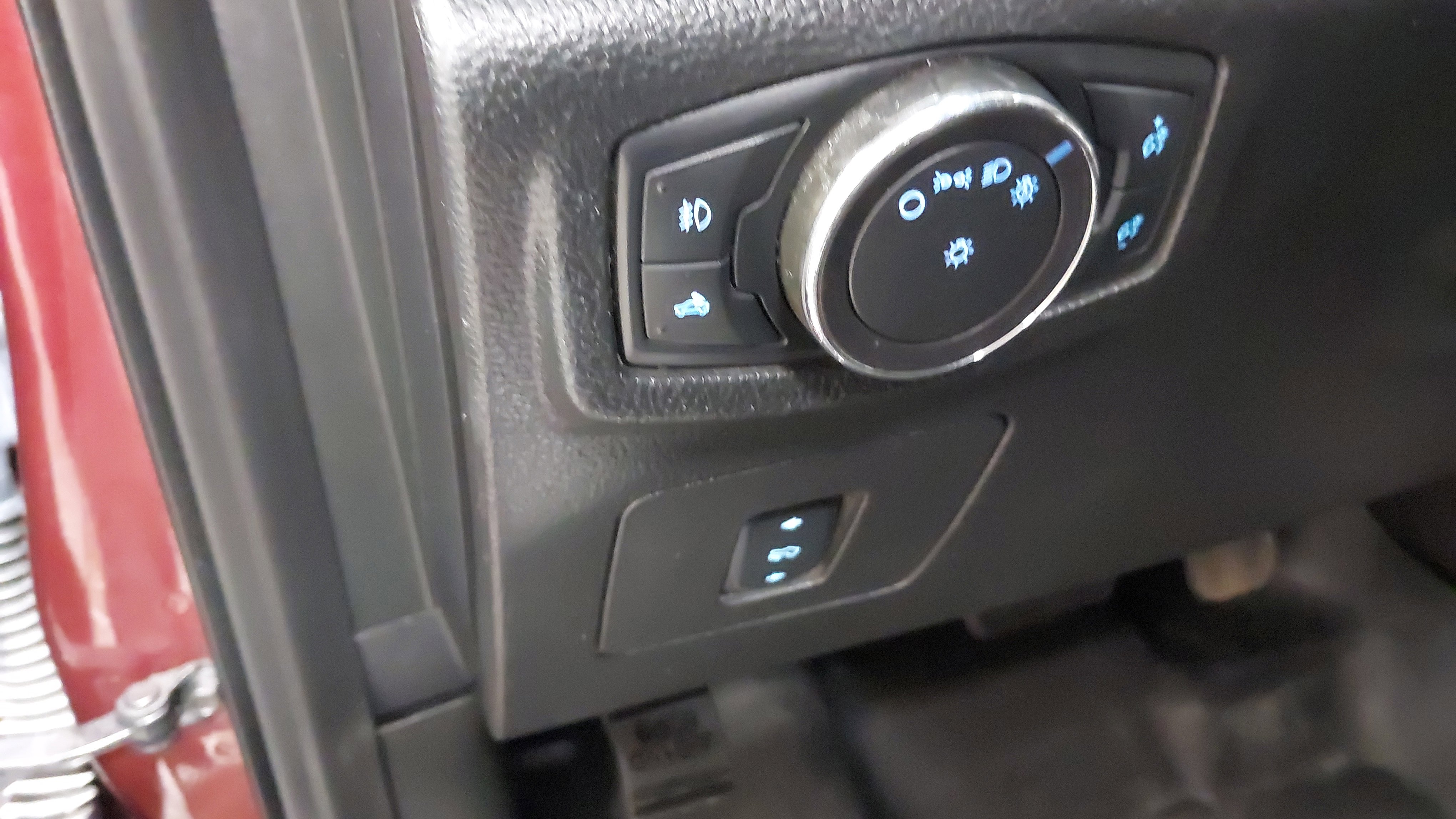 Used 2016 Ford F150 Lariat w/ Equipment Group 502A Luxury image 23