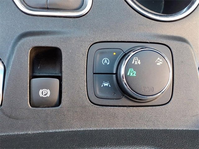 Certified 2022 Chevrolet Traverse LT w/ LPO, Floor Liner Package image 24