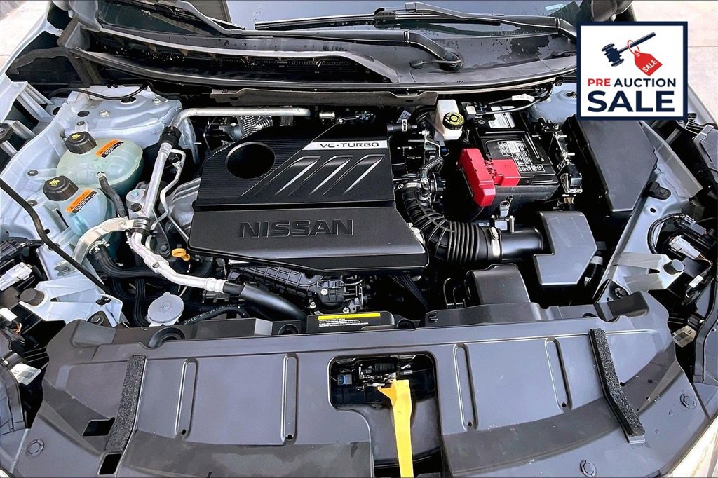 Used 2023 Nissan Rogue SV image 10