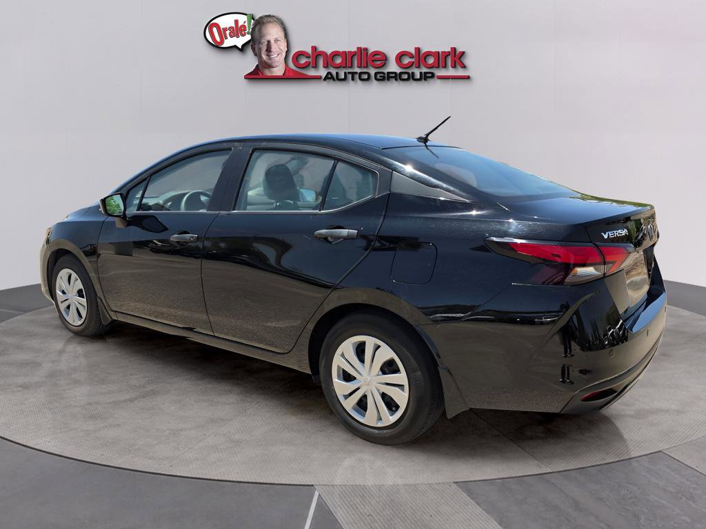 Used 2023 Nissan Versa S w/ Trunk Package FWD image 4