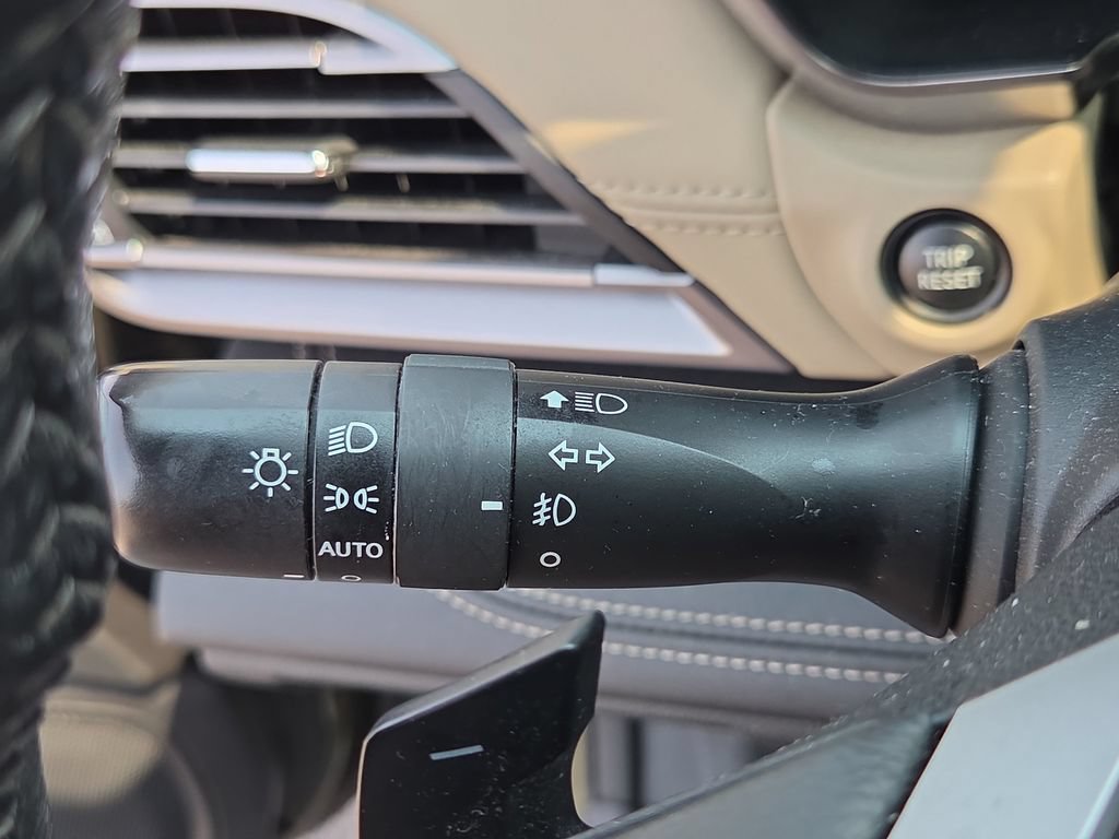 Certified 2023 Subaru Outback Limited AWD/4WD image 32
