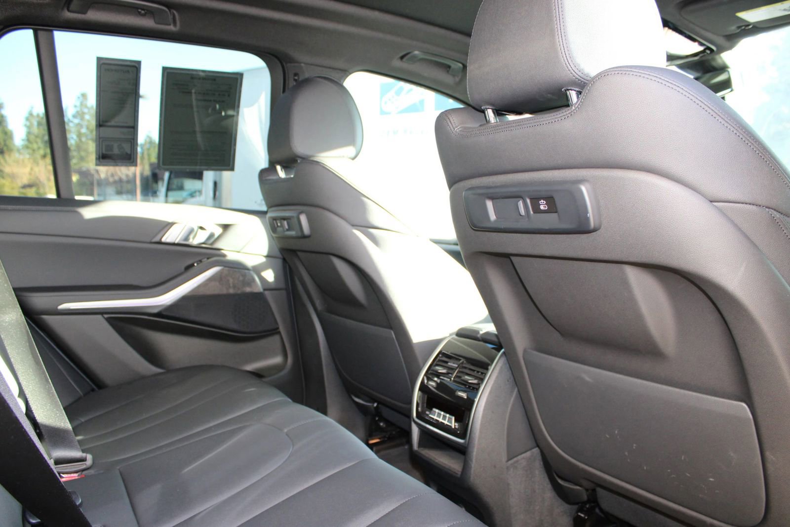 Used 2022 BMW X5 sDrive40i w/ Premium Package image 30