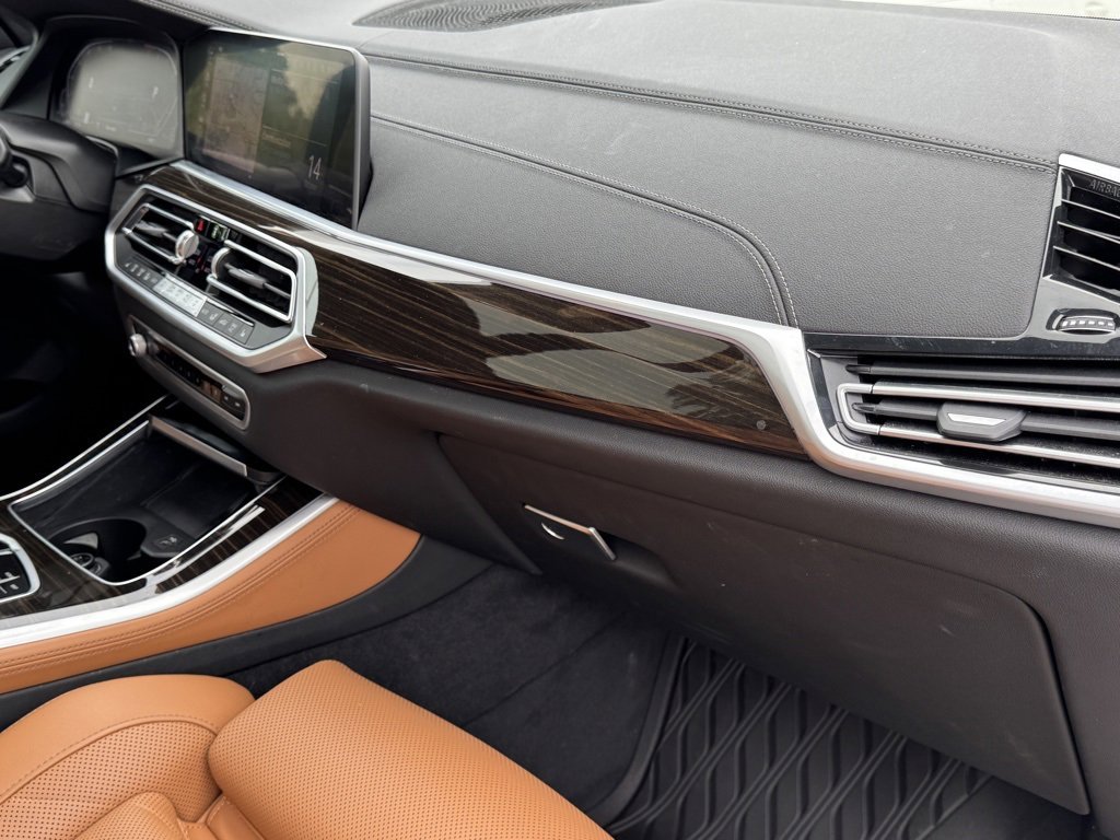 Used 2023 BMW X5 xDrive40i w/ Premium Package image 28