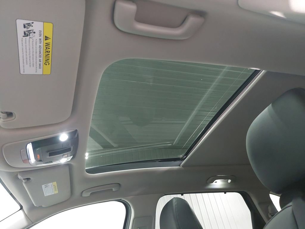 Used 2023 Kia Sorento SX image 33