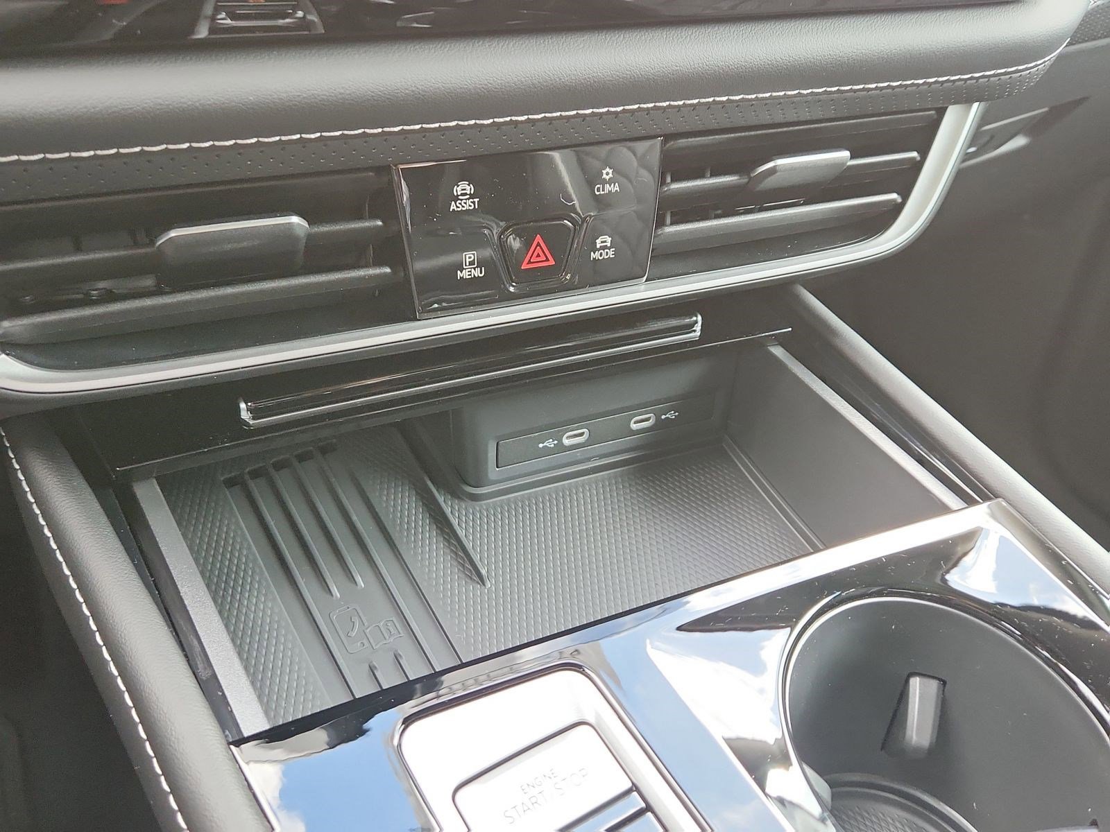 New 2026 Volkswagen Atlas SEL Premium R-Line image 28