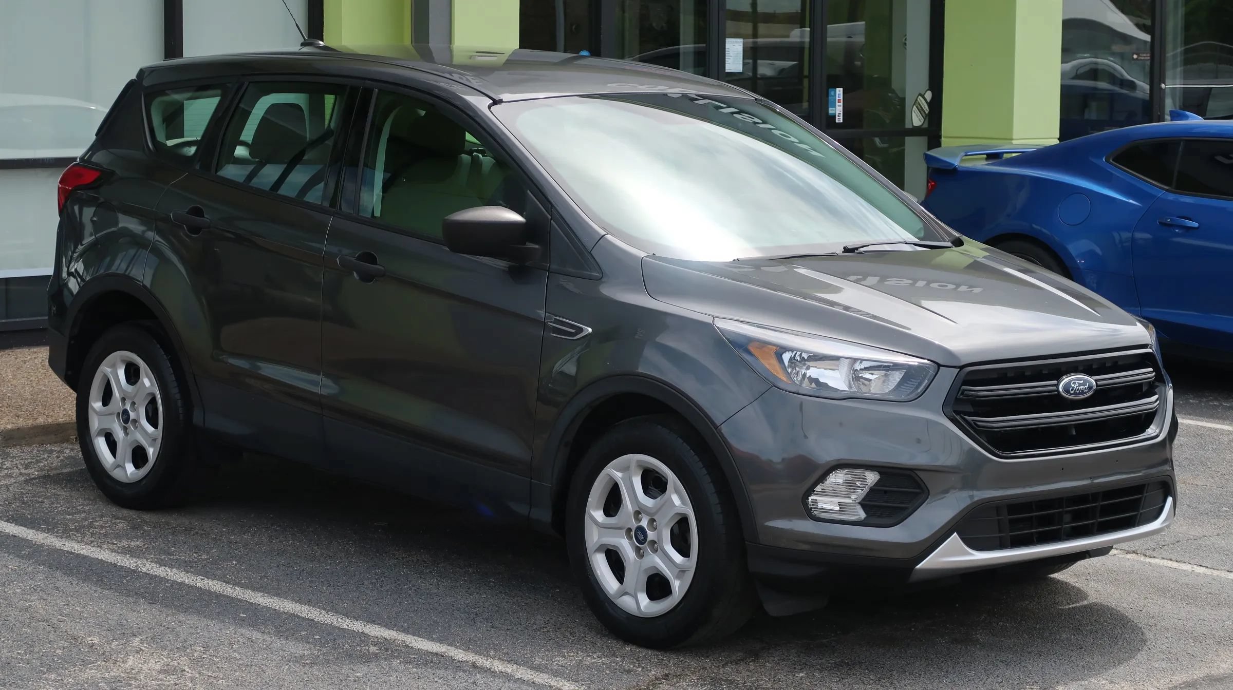 Used 2019 Ford Escape S FWD image 5