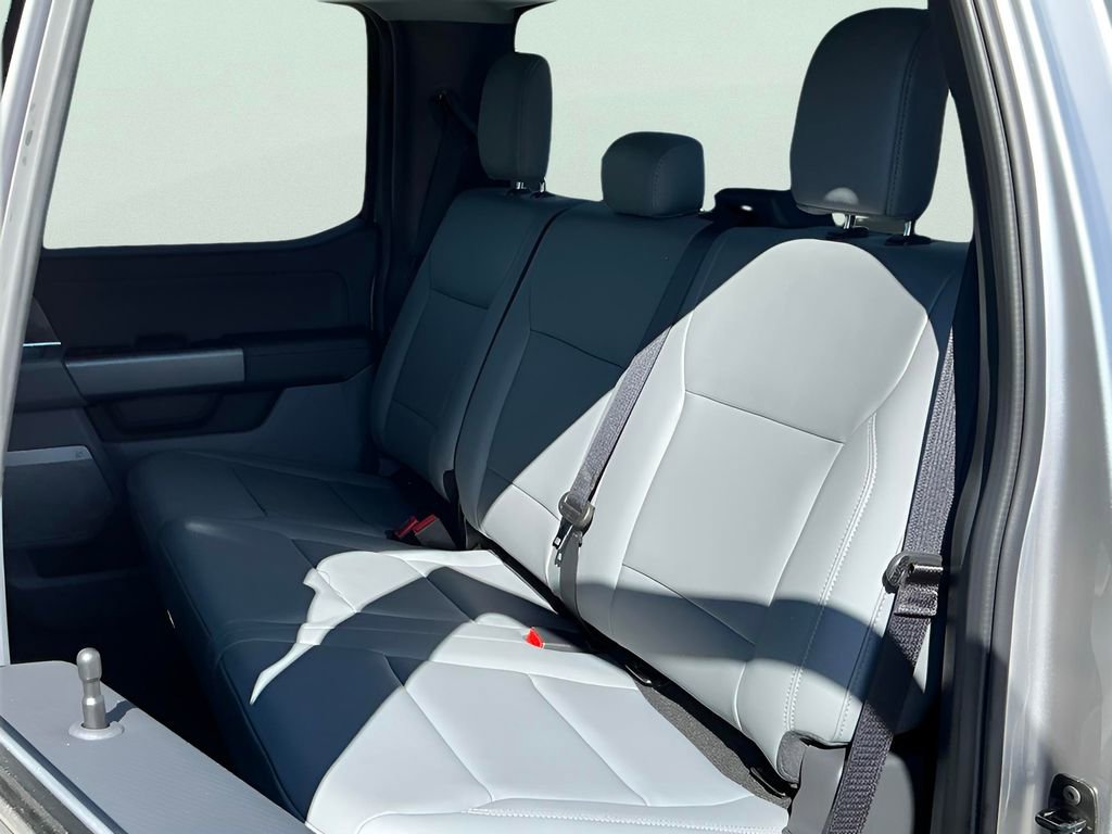 New 2025 Ford F150 Lightning Flash image 27