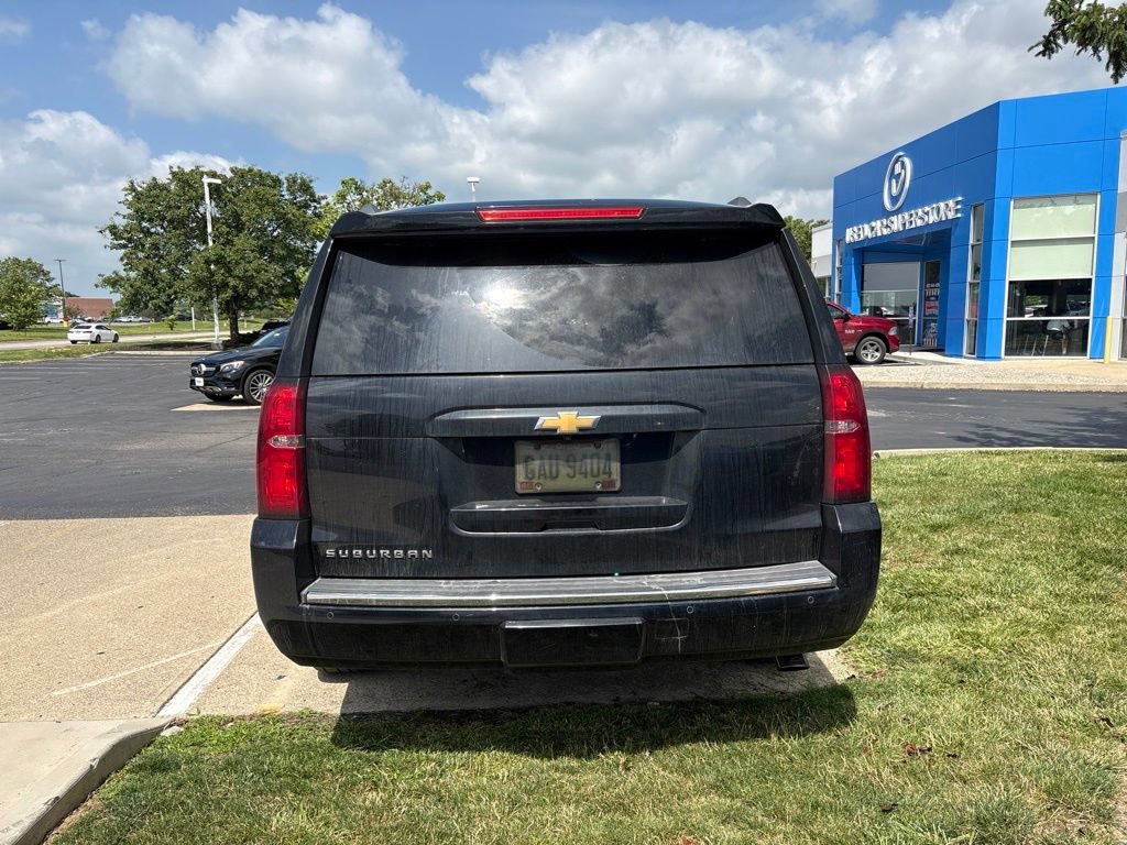 Used 2016 Chevrolet Suburban LTZ RWD image 10