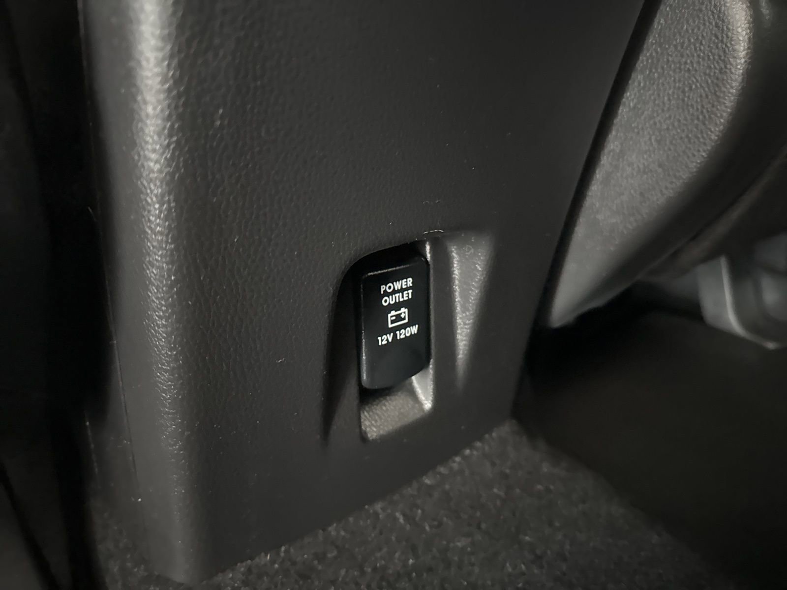 Used 2024 Mitsubishi Eclipse Cross LE image 16