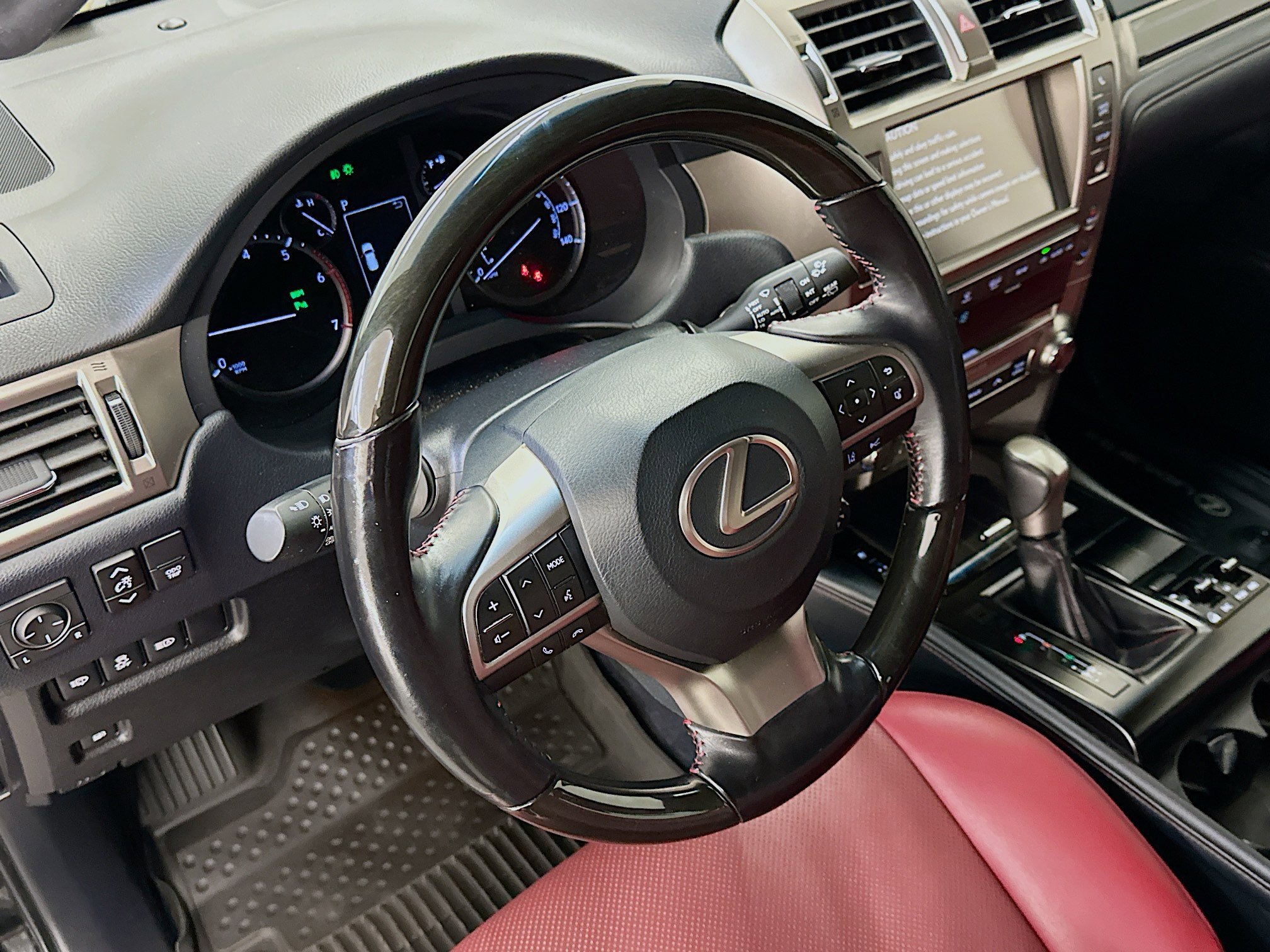 Used 2020 Lexus GX 460 Premium w/ Premium Package AWD/4WD image 18