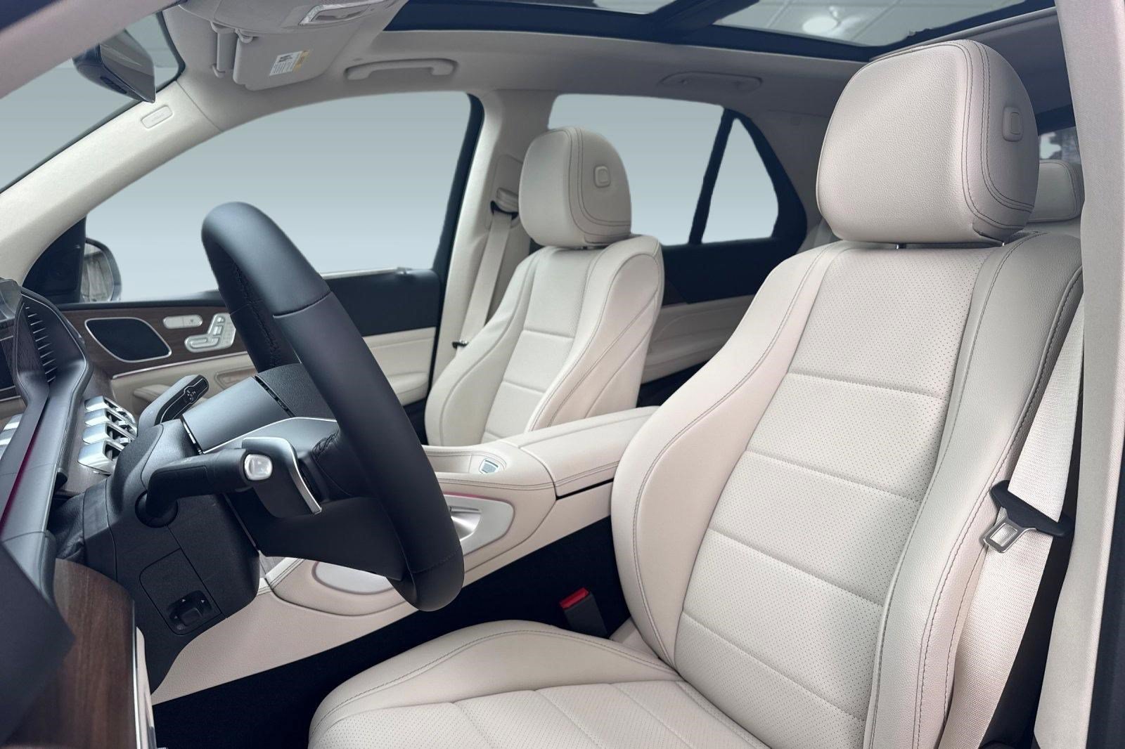 New 2026 Mercedes-Benz GLE 450 4MATIC image 5
