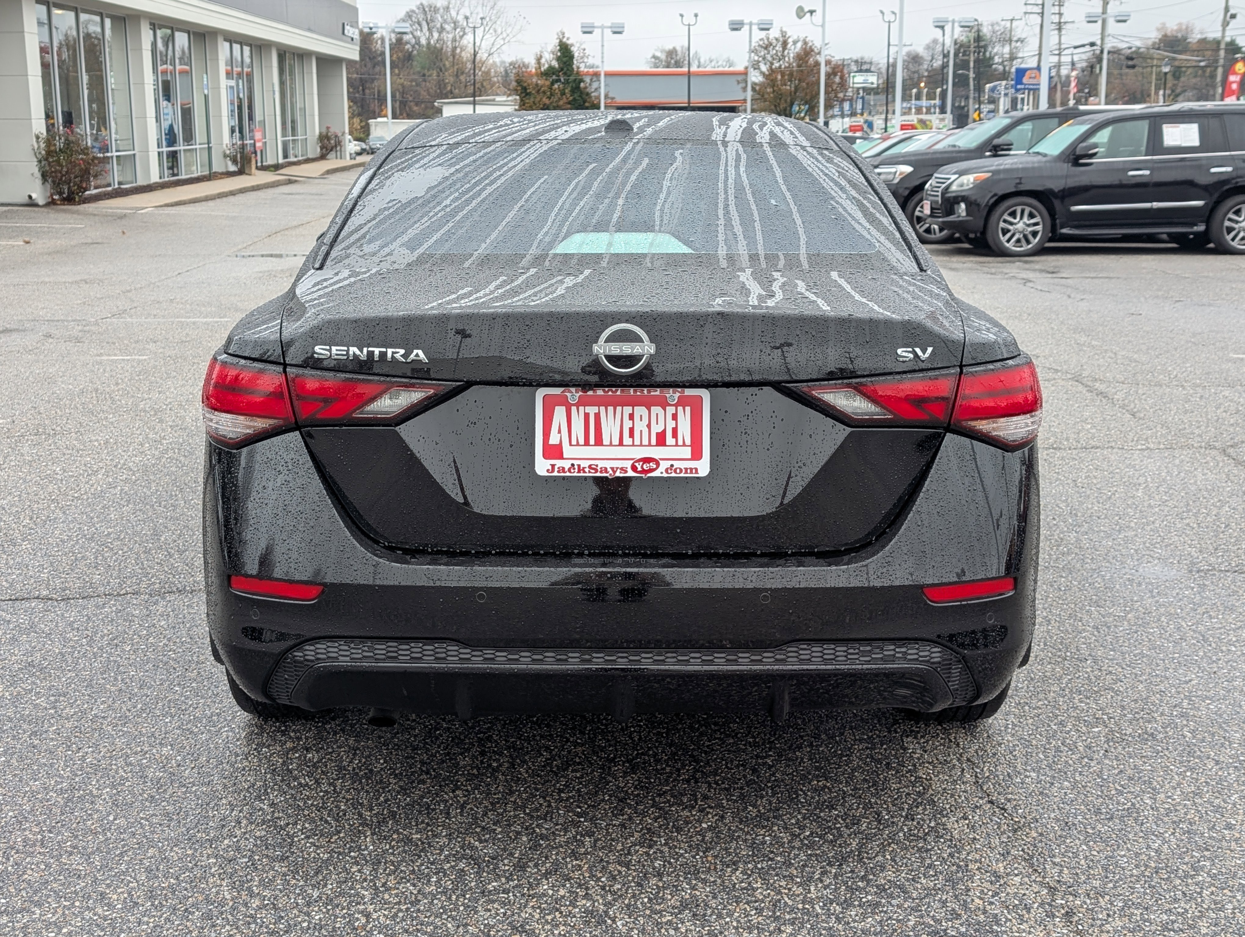 Used 2024 Nissan Sentra SV image 4