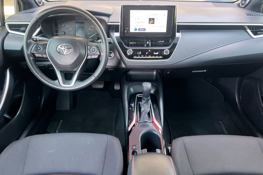 Used 2023 Toyota Corolla SE w/ SE Premium Package image 15