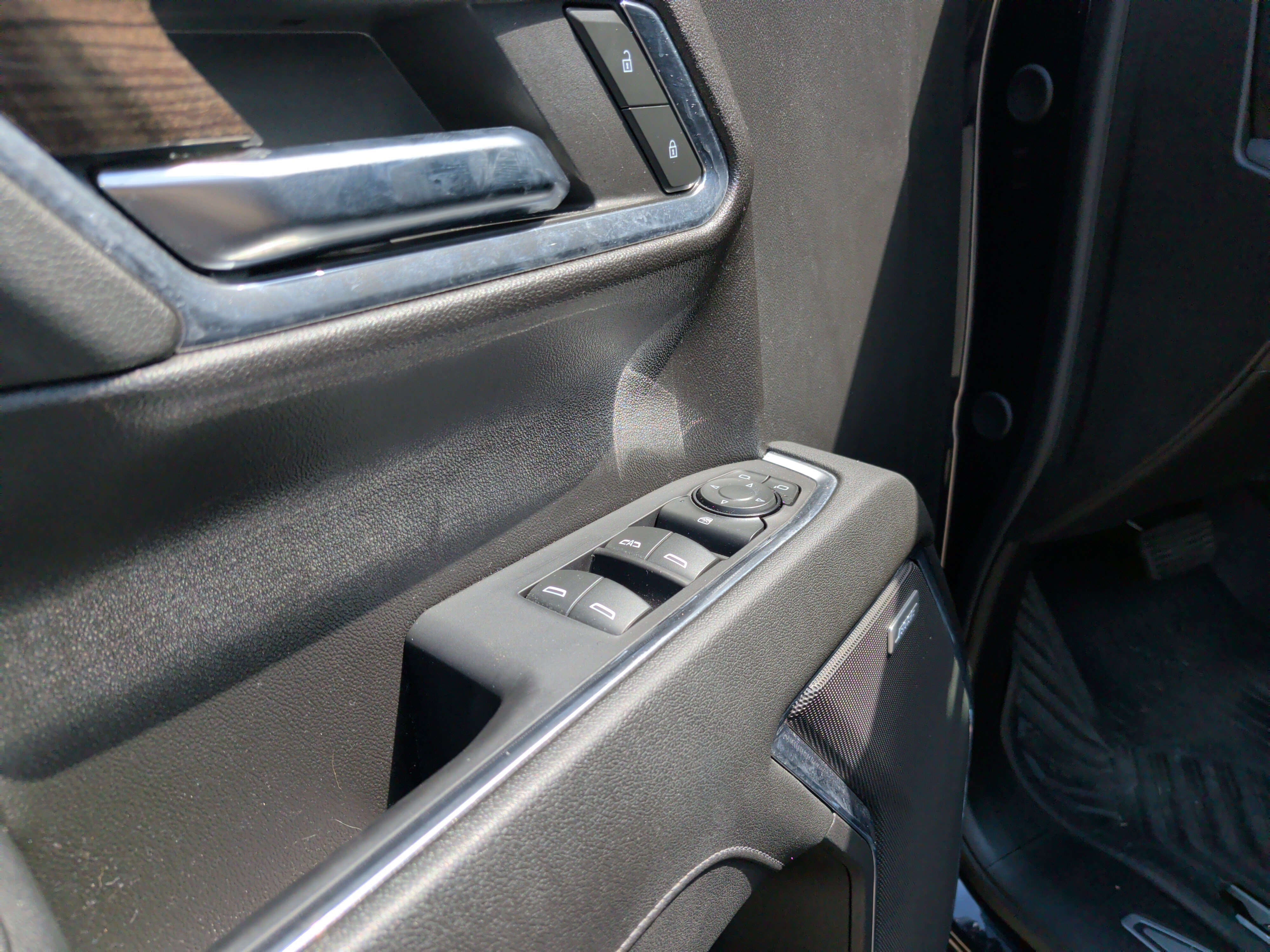 Used 2024 Chevrolet Silverado 1500 RST AWD/4WD image 14